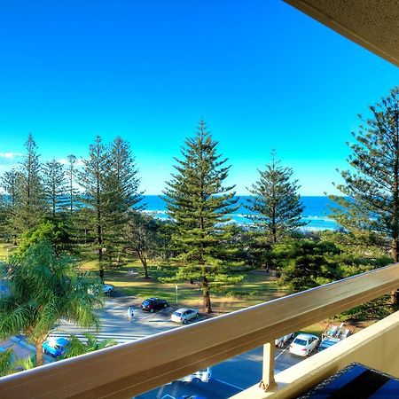 Апарт готель Oceania On Burleigh Beach Голд-Кост Екстер'єр фото